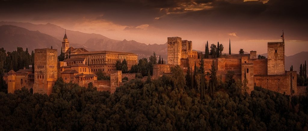 alhambra at sunset